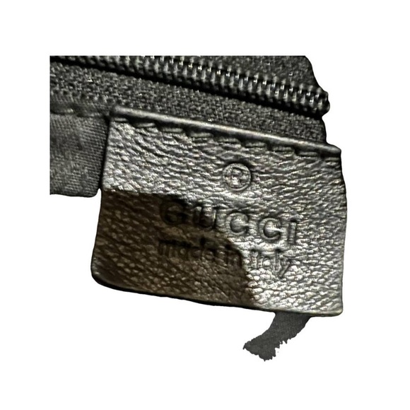 Authentic Gucci shoulder monogram hobo bag in black . - Picture 4 of 4